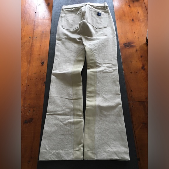 Tuk Tuk Riding Jeans - Picture 7 of 9